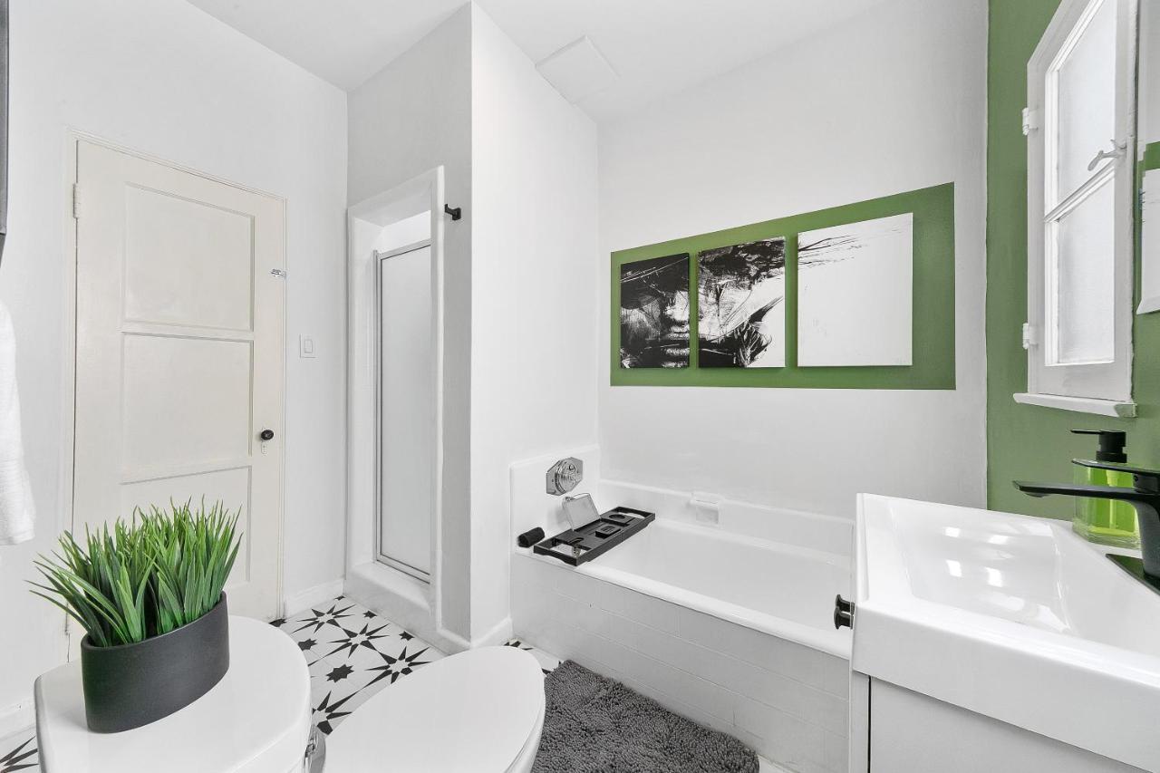Beverly Hills Stylish & Central 1 Bedroom Apt + Parking Los Angeles Exterior foto